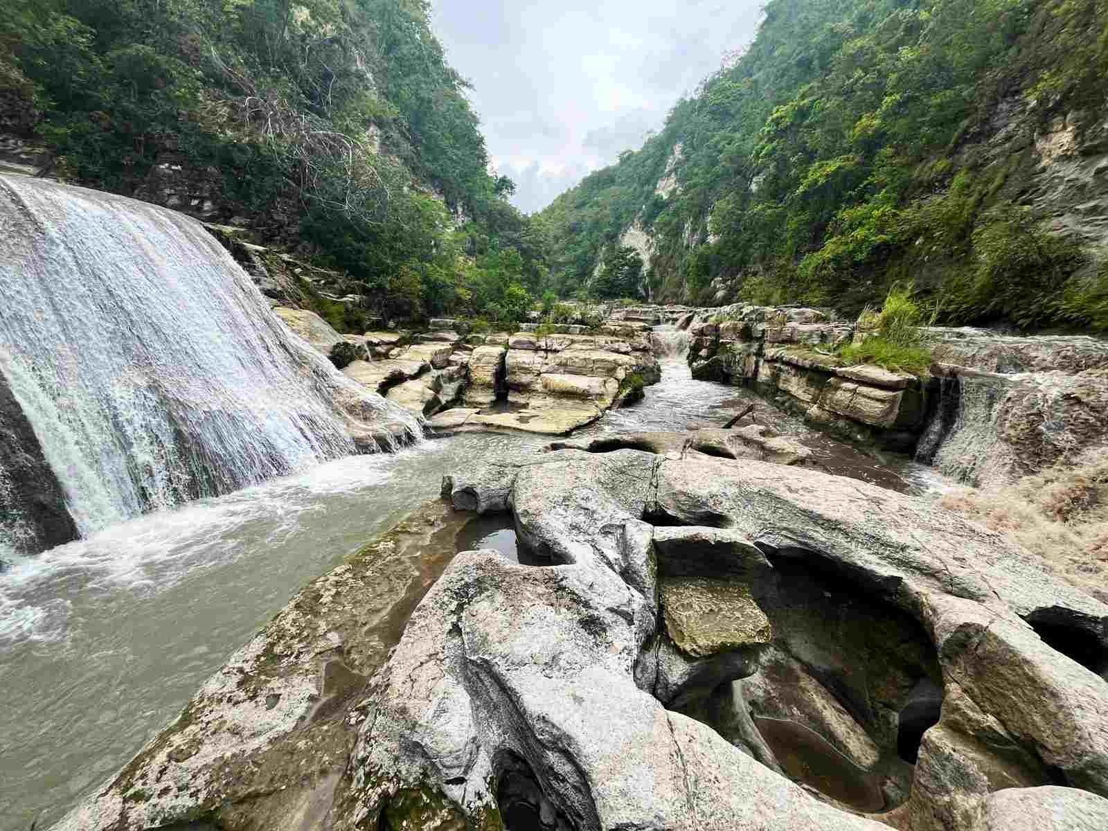 Hiking Tanggedu Waterfall (Air Terjun) – the Grand Canyon of East Sumba.