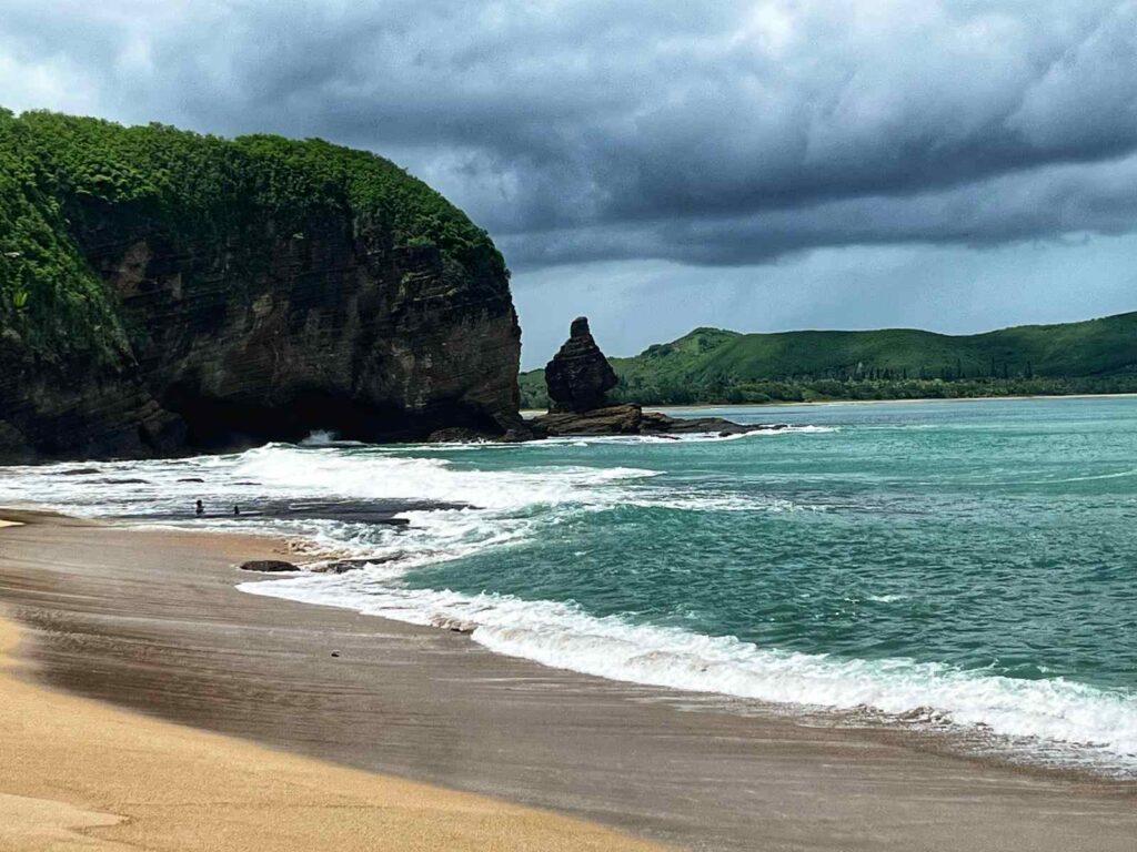 Best things to do in New Caledonia- Pacific island closest to heaven.